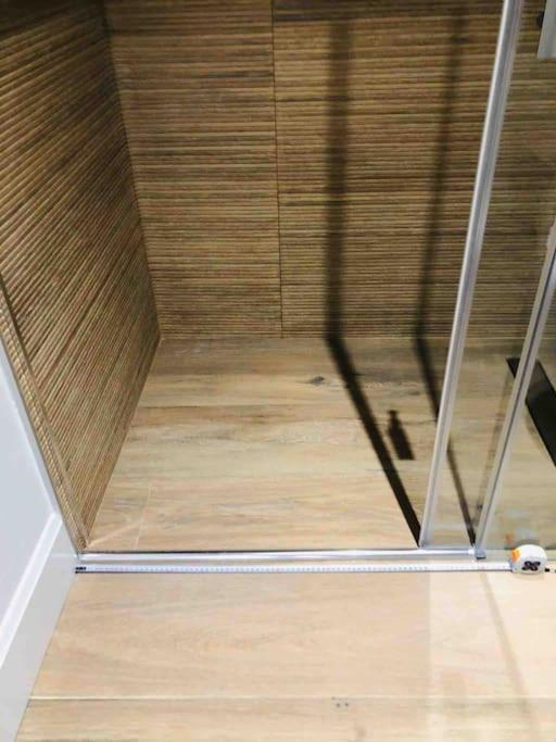 Apartment En Triana, Tranquilo, Independiente *